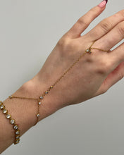 Load image into Gallery viewer, Josephine Hand Chain
