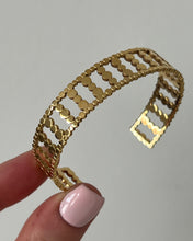 Load image into Gallery viewer, Zoe Bangle Gold
