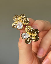 Load image into Gallery viewer, Flower Drop Studs
