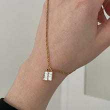 Load image into Gallery viewer, GLOWYBYCHLOE x VINX Frances Necklace
