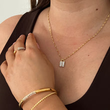 Load image into Gallery viewer, GLOWYBYCHLOE x VINX Frances Necklace
