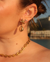 Load image into Gallery viewer, VINX x GLOWYBYCHLOE Star Fish earrings
