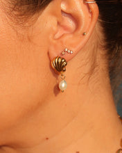 Load image into Gallery viewer, VINX x GLOWYBYCHLOE Ocean Pearl Earrings
