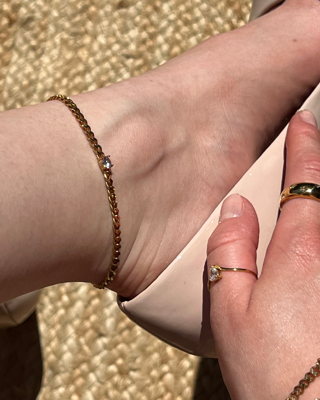Alice Anklet