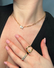 Load image into Gallery viewer, Clove Necklace
