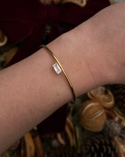 Load image into Gallery viewer, Holly Bangle
