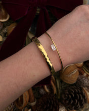 Load image into Gallery viewer, Clara Bangle Gold
