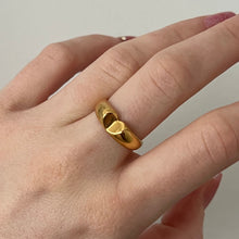 Load image into Gallery viewer, Heart of Gold ring
