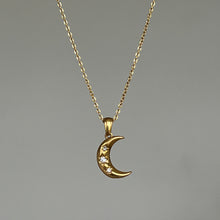 Load image into Gallery viewer, Moon Necklace
