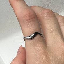 Load image into Gallery viewer, Eliza Ring Silver

